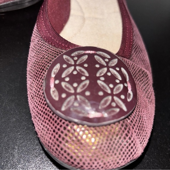 Clarks Artisan Flats Womens Size 8 Leather Suede Ballet Candra Burgundy Shoes - Picture 3 of 9